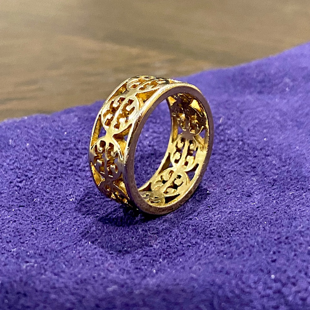 Tory Burch Gold Logo Ring (Size 7)